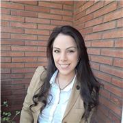 Profesora de Español ofrece clases de refuerzo para niños y adultos